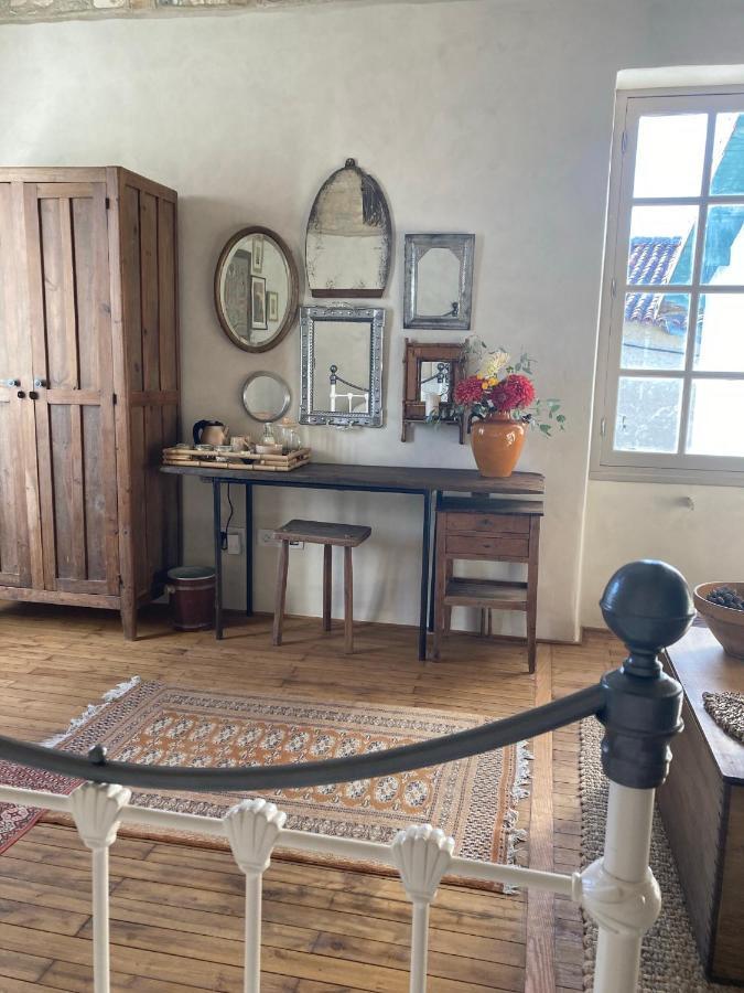 No12 Bed and Breakfast Mansle-les-Fontaines Buitenkant foto